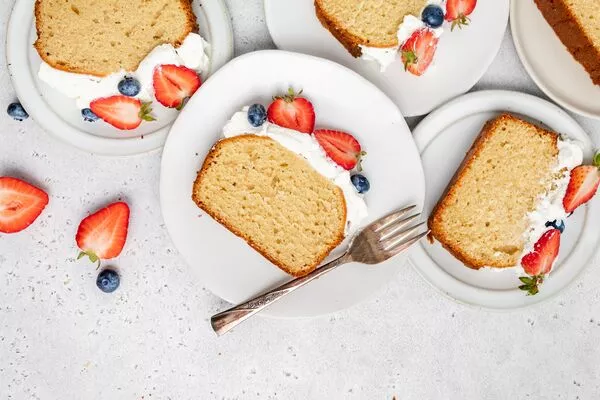 Brown Sugar Pound Cake | C&H® Sugar