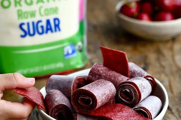 Roll-up Fruit Leather | C&H® Sugar