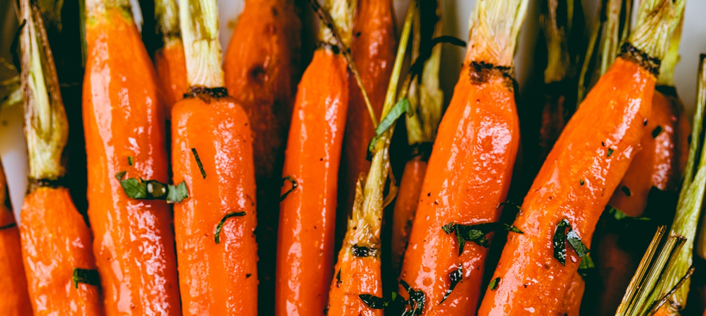 Sweet and Spicy Brown Sugar Roasted Carrots