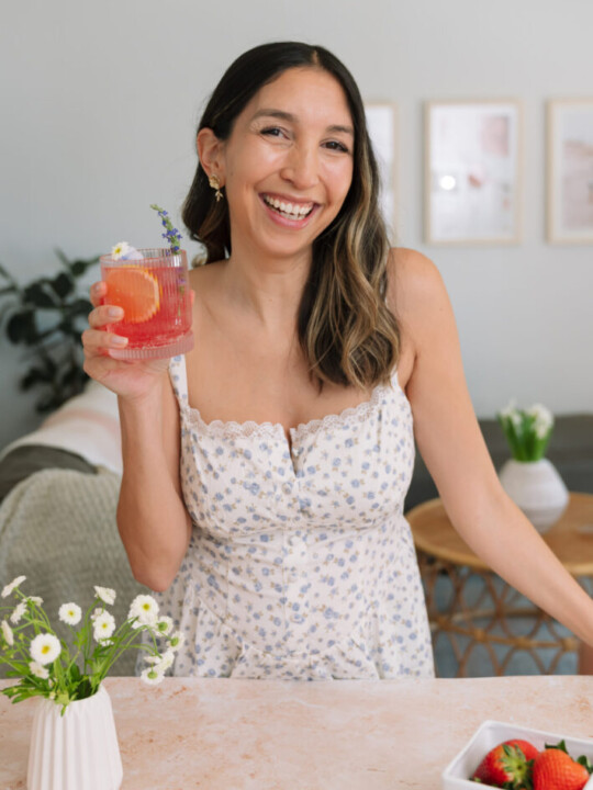 Carolyn Pascual White